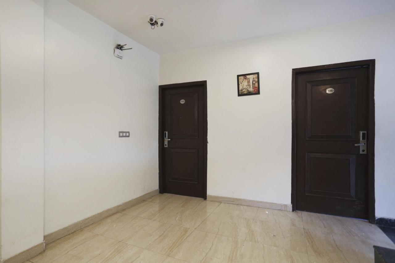 Hotel Capital O The Nest Expo Near Pvr Ansal Plaza Greater Noida Esterno foto